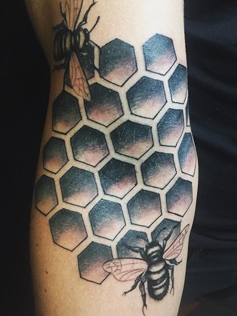 honeycomb and bees tattoo