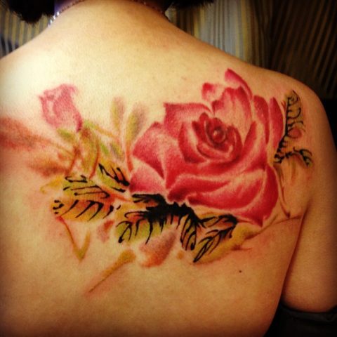 rose shoulder tattoo