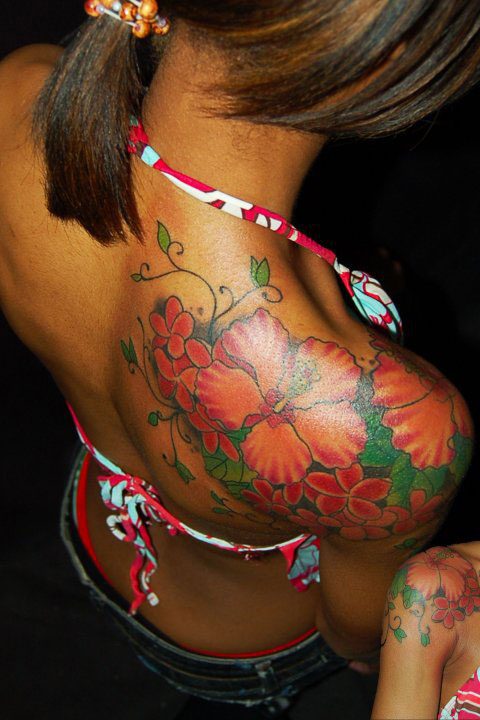 shoulder flowers tattoo